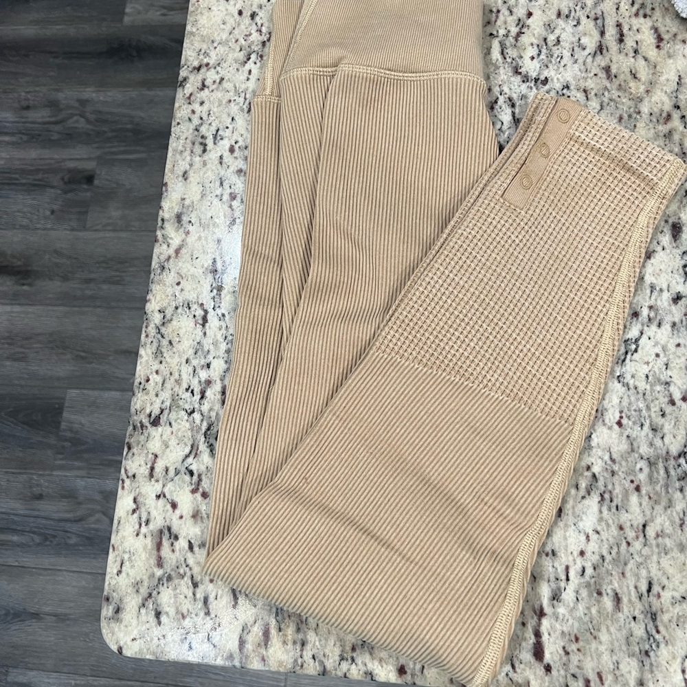 Offline by Aerie leggings